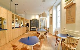 Slo Hostel Lyon Les Pentes (Adults Only)